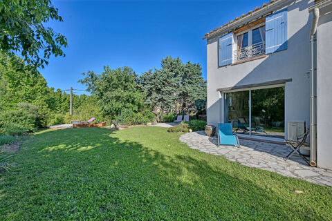   A VENDRE DEPT 30 (GARD) BEAUVOISIN 5 CHAMBRES BEAU JARDIN ET GARAGE Propri�t�/ch�teau - 7 pi�ce(s) - 230 m�