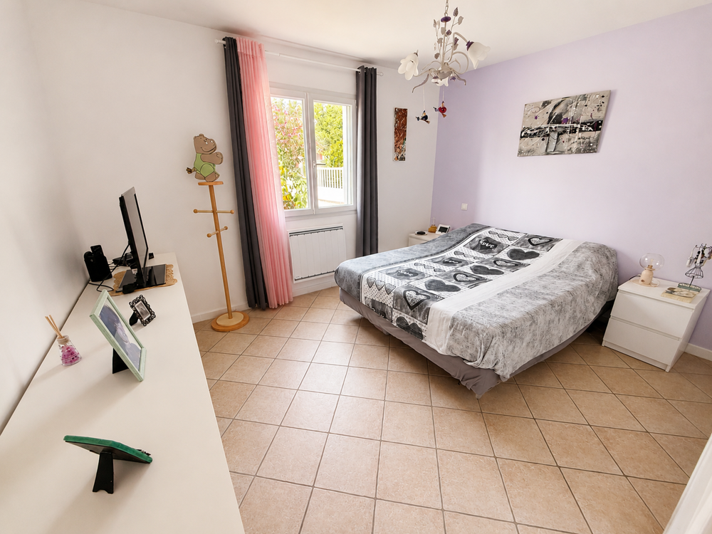 Vente Maison Villa de plain-pied de 97 m2 avec garage, terrasse couverte et terrain clos de 770 m2   Vallon-Pont-d'Arc Vallon pont d arc