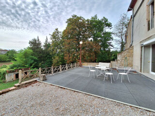  Maison  vendre 7 pices 240 m