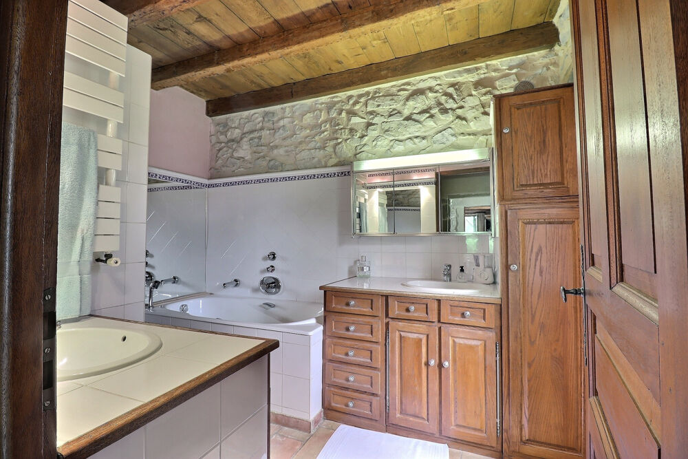  vendre  Maison Uzs (30700)