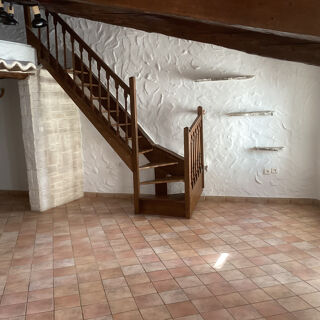  Appartement à louer 3 pièces 68 m²