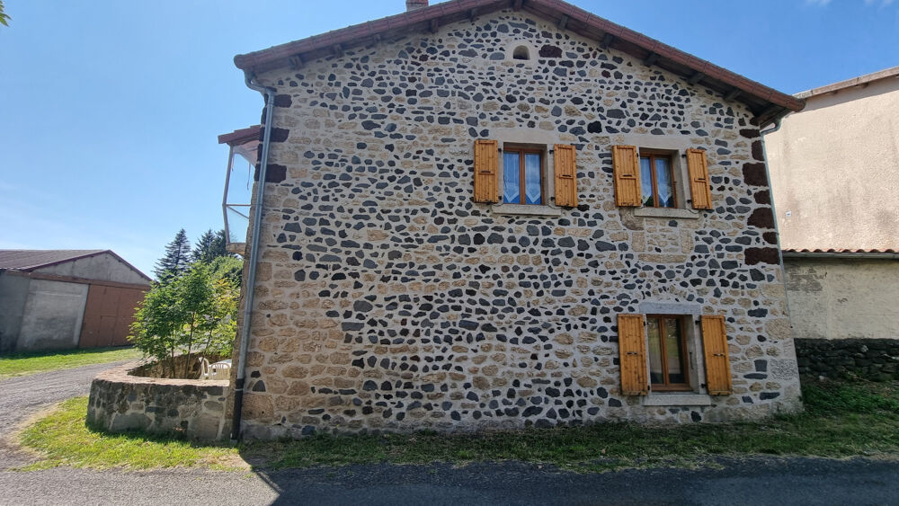 Vente Maison Dépt. 07 - A VENDRE à SANT-PAUL-DE-TARTAS - Ferme rénovée de 140 m2 - Parcelles de 357 m2 Coucouron