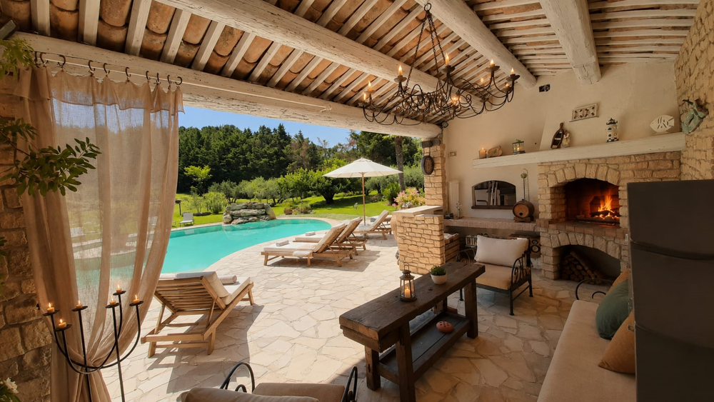 à vendre  Propriété/château Les Baux-de-Provence (13520)