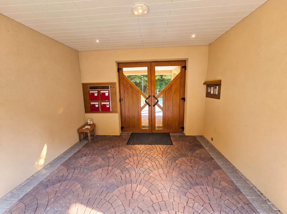SCHOENECK Appartement 4 pièces de 100 m2 avec terrasse, balcon et grand garage