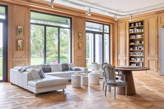  Propri�t�/ch�teau � vendre 13 pi�ces 1032 m�