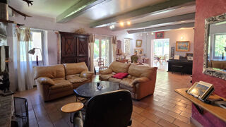  Propriété/château à vendre 9 pièces 220 m²