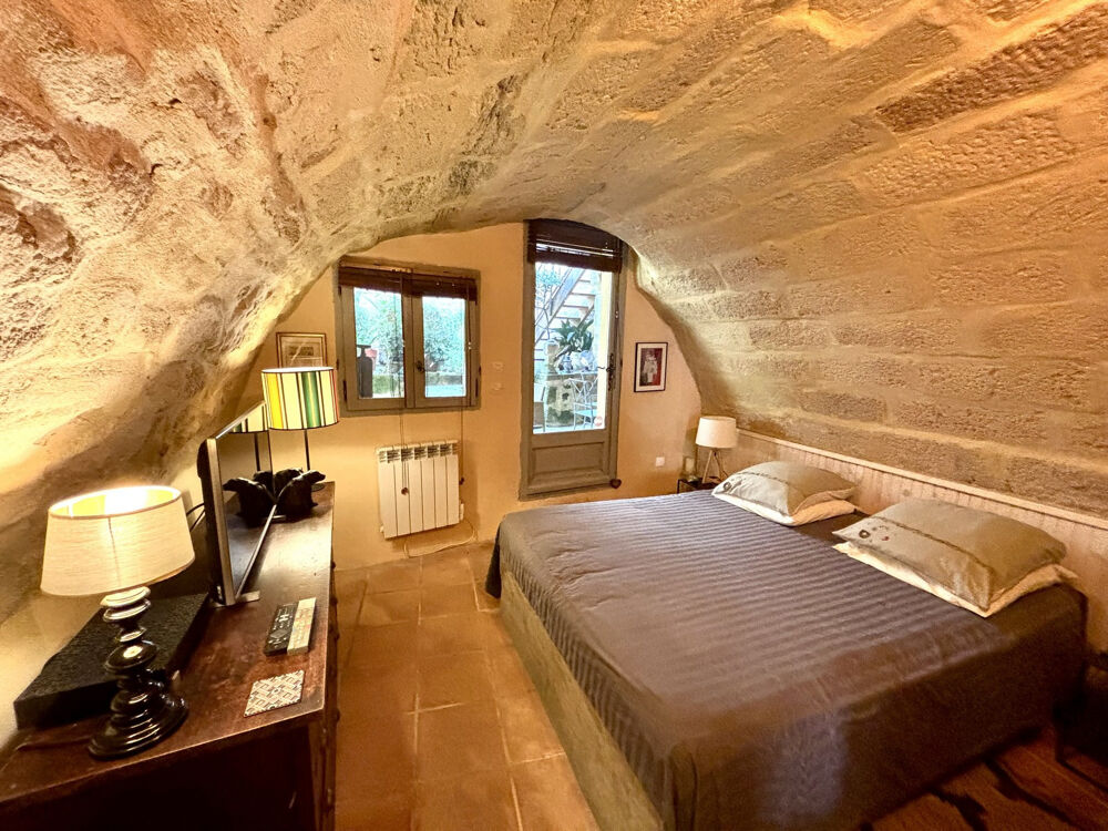 � vendre  Maison Uz�s (30700)