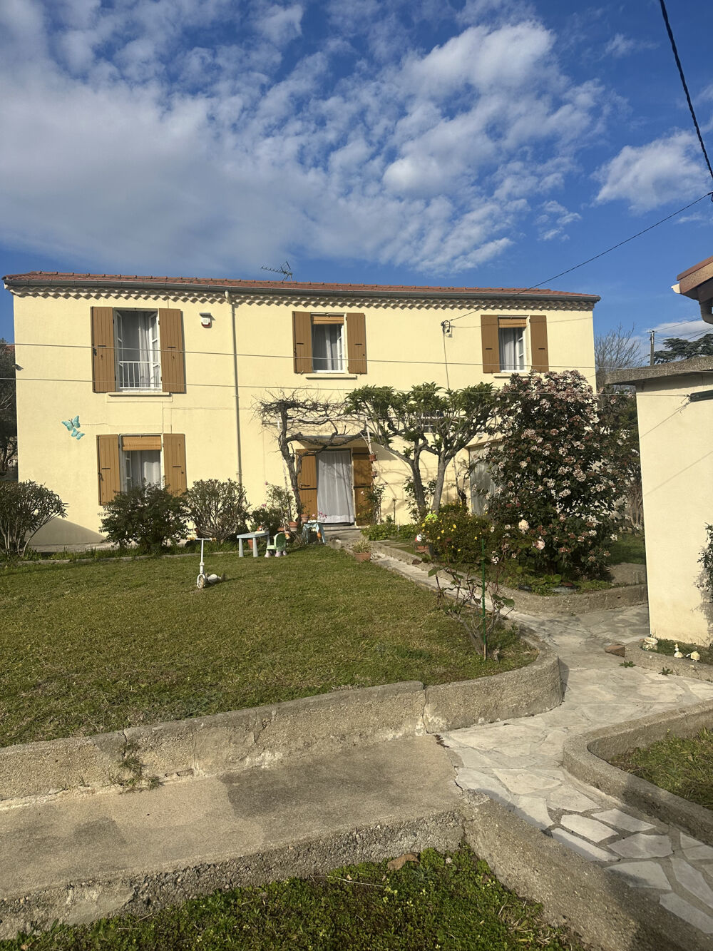 Vente Maison ALES CHANTILLY MAISON TYPE MAS 5 PIECES SUR 469 GARAGE ET DEPENDANCE Ales