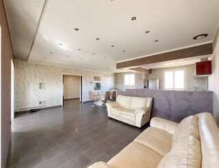  Maison � vendre 5 pi�ces 165 m�
