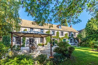  Proprit/chteau  vendre 7 pices 311 m