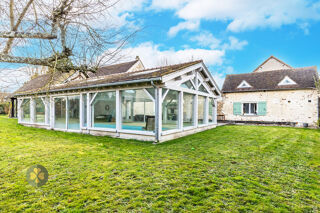  Maison  vendre 10 pices 270 m