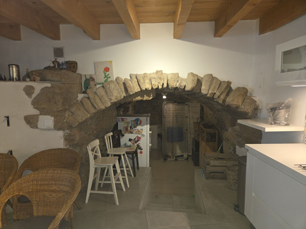 Vente Maison Maison de village en vente à Saint-Martin-De-Castillon St martin de castillon