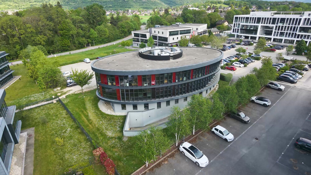   CHALLES-LES-EAUX / FACE MÉDIPÔLE   BUREAUX CLÉS EN MAIN AVEC STATIONNEMENT EXCEPTIONNEL 