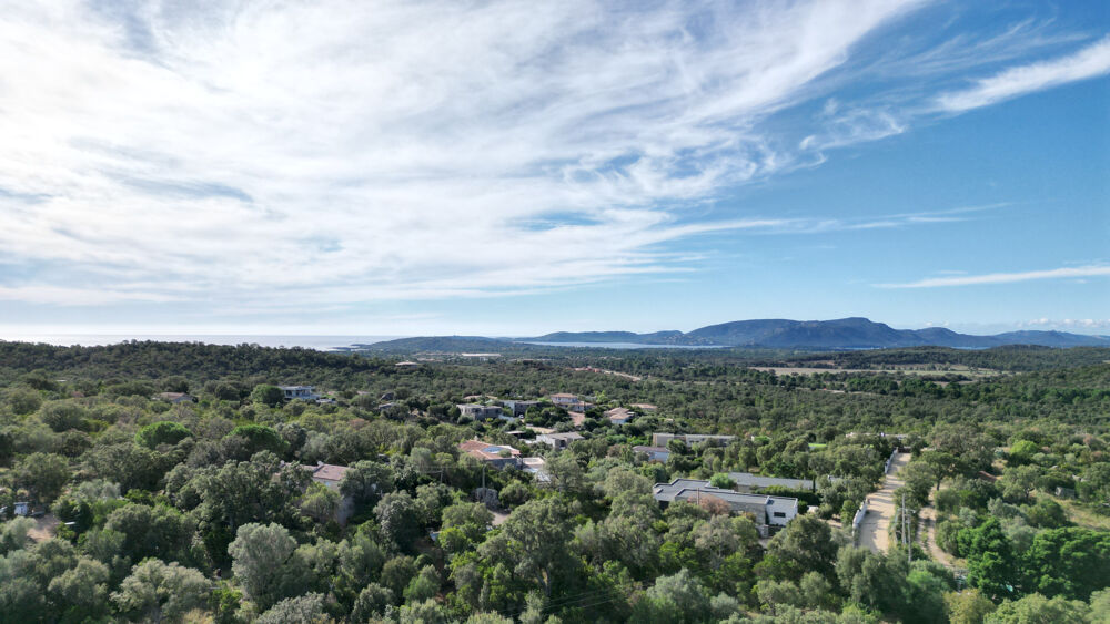 Vente Terrain Exceptionnel à Porto Vecchiaccio, Terrain 3488 m2 avec permis accordés et purgés de tout recours Lecci