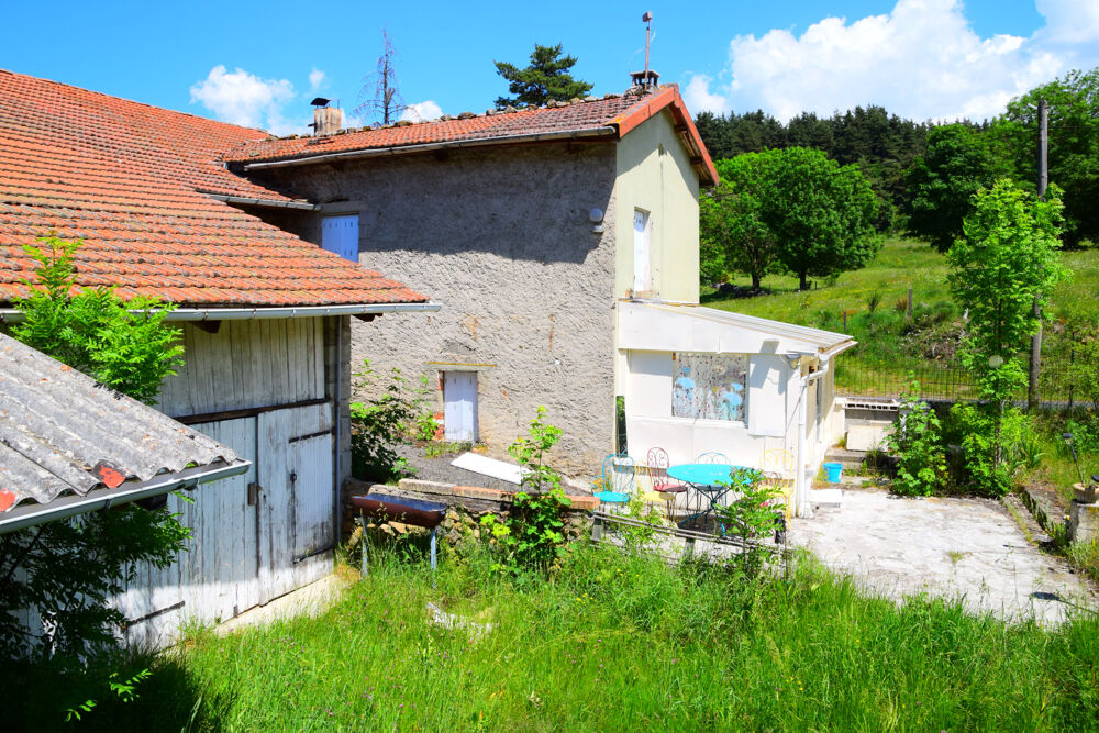 Vente Ferme Dépt. 43 - A VENDRE à VIELPRAT - Ferme Rénovée de 100 m2 - Parcelles de 1.130 m2. Coucouron