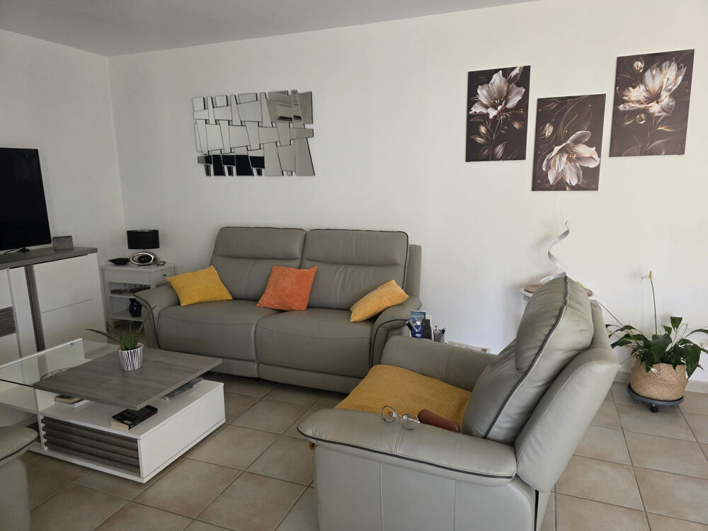 07 - RUOMS - LES SENORIALES T3 . 90m2 + 1 parking + 1 garage