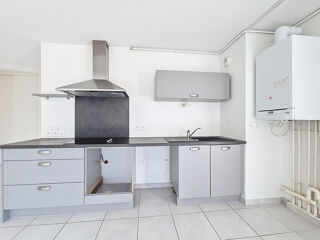  Appartement  vendre 4 pices 80 m