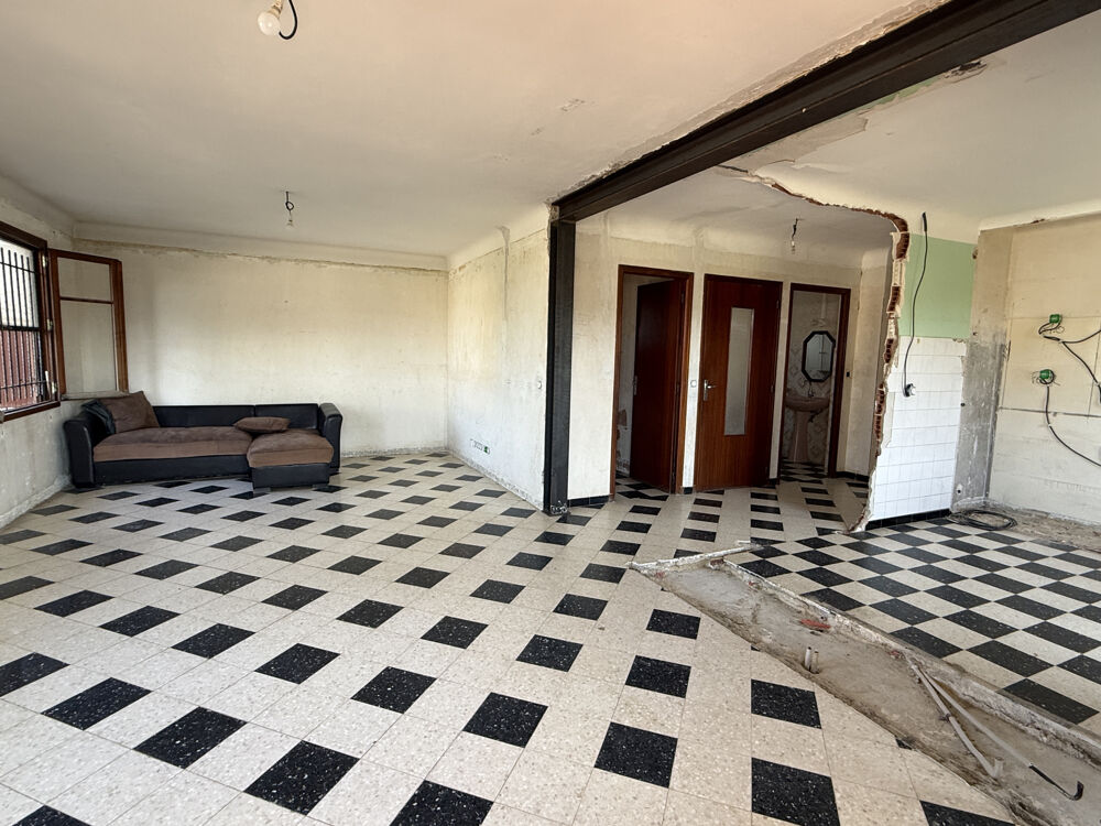 Maison familiale sur 967m2 de terrain