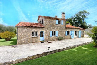  Propriété/château à vendre 7 pièces 200 m²