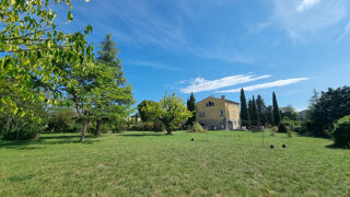  Maison � vendre 15 + pi�ces 398 m�