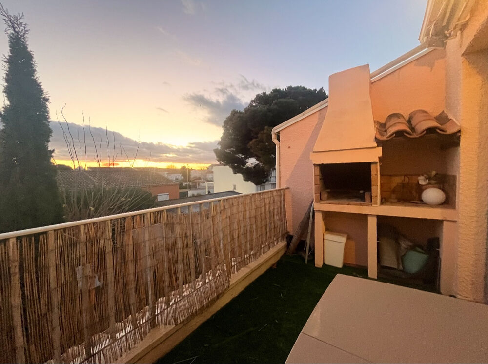 T2 avec Mezzanine terrasse et parking Grau d Agde