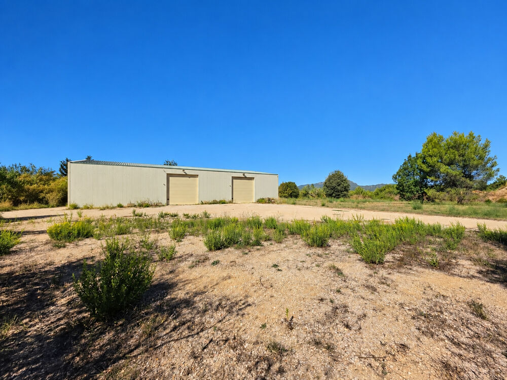 Vente Propriété/Château Dpt Hérault (34), Secteur Pic Saint-Loup, Hangar de 660m2, parcelle de 5000m2 St vincent de barbeyrargues