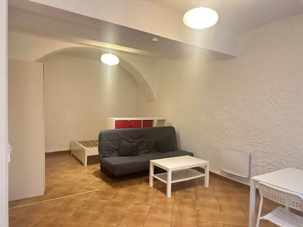 Location Appartement Nîmes (30)- Studio avec cour Nimes