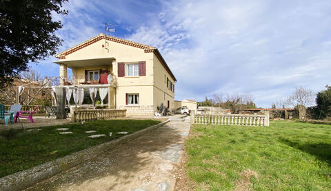   DEPT-30-A VENDRE-POUZILHAC trs grande villa familiale de 175m2 sur plus de 1400m2 de terrain Maison - 6 pice(s) - 175 m