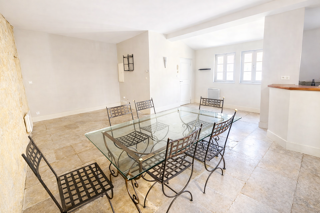  Immeuble à vendre 187 m²