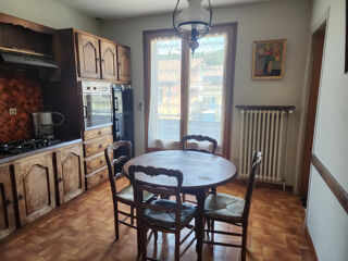  Maison  vendre 6 pices 193 m