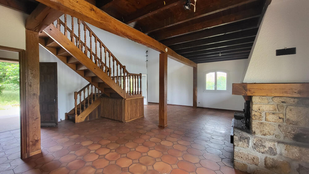 Villa Saint-Christol-Les-Ales de 218 m2 habitables sur un terrain de 2396 m2
