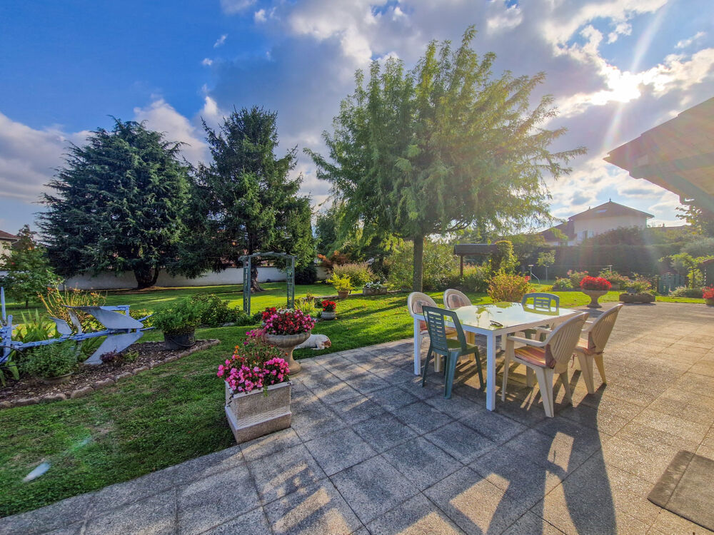 Vente Propriété/Château Propriété de charme, à SAINT JEAN DE MOIRANS COEUR DU VILLAGE, A VENDRE St jean de moirans