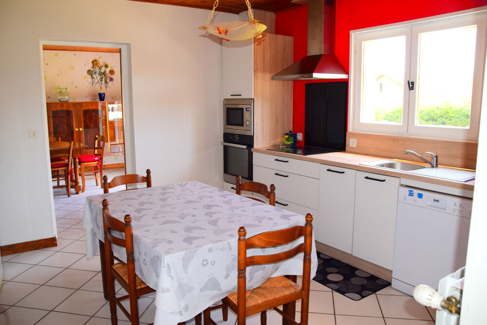 Dépt. 07 - A VENDRE à COUCOURON - Maison de 110 m2 - Parcelle de 877 m2