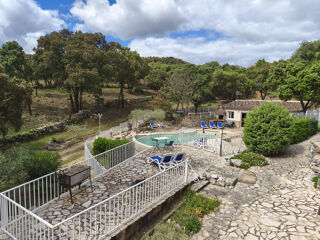  Propri�t�/ch�teau � vendre 7 pi�ces 260 m�