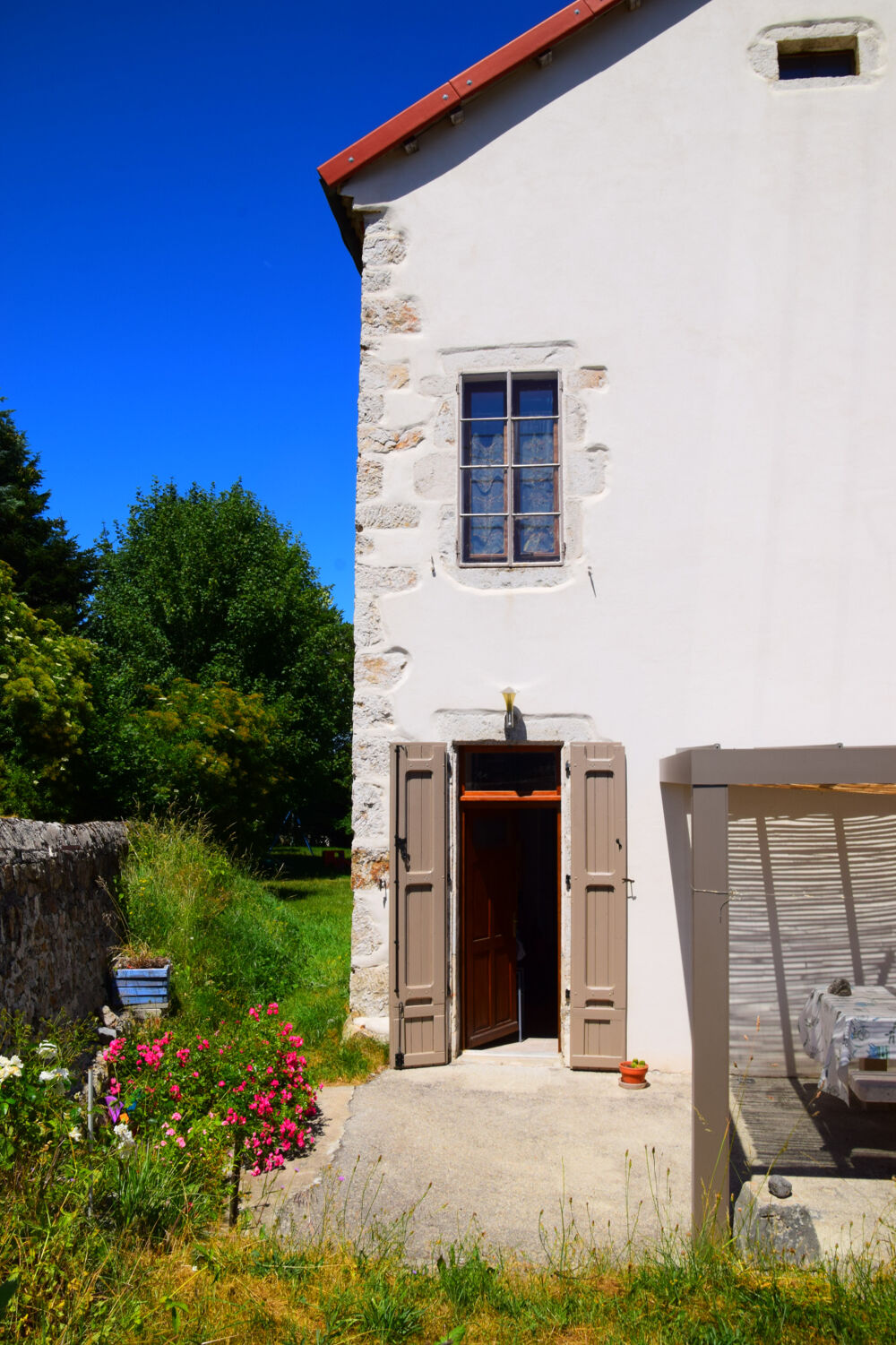 Dépt. 07 - A VENDRE Secteur COUCOURON - Maison de maître de 160 m2 - Parcelles de 1.330 m2
