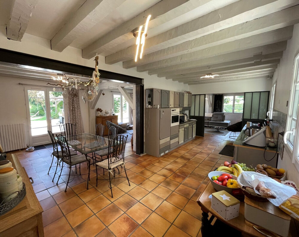 DEPT Loir-et-Cher (41) Mondoubleau + A VENDRE Maison familiale 300 m2, 8 pièces