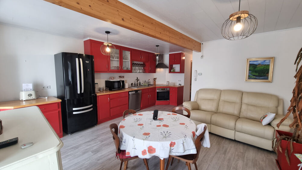 Dépt. 07 - A VENDRE à COUCOURON - MAISON DE VILLAGE AVEC BAR RESTAURANT