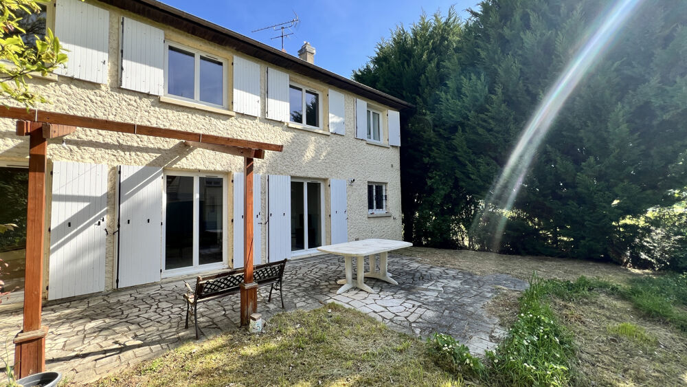 MAISON INDIVIDUELLE SUR SOUS SOL TOTAL