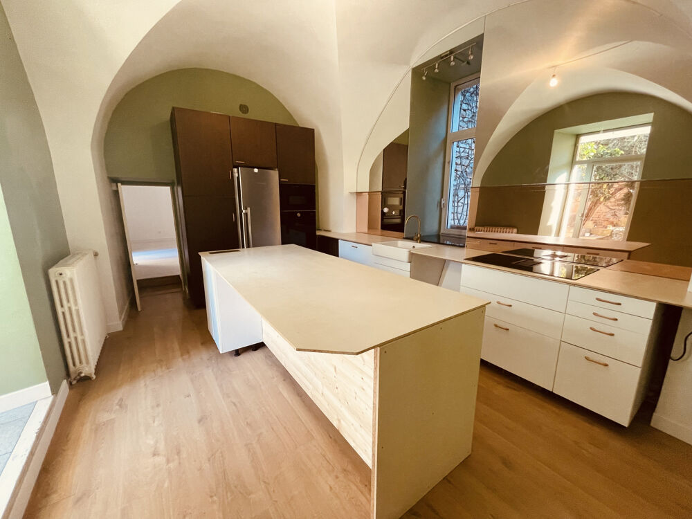 � vendre  Propri�t�/ch�teau Bernis (30620)