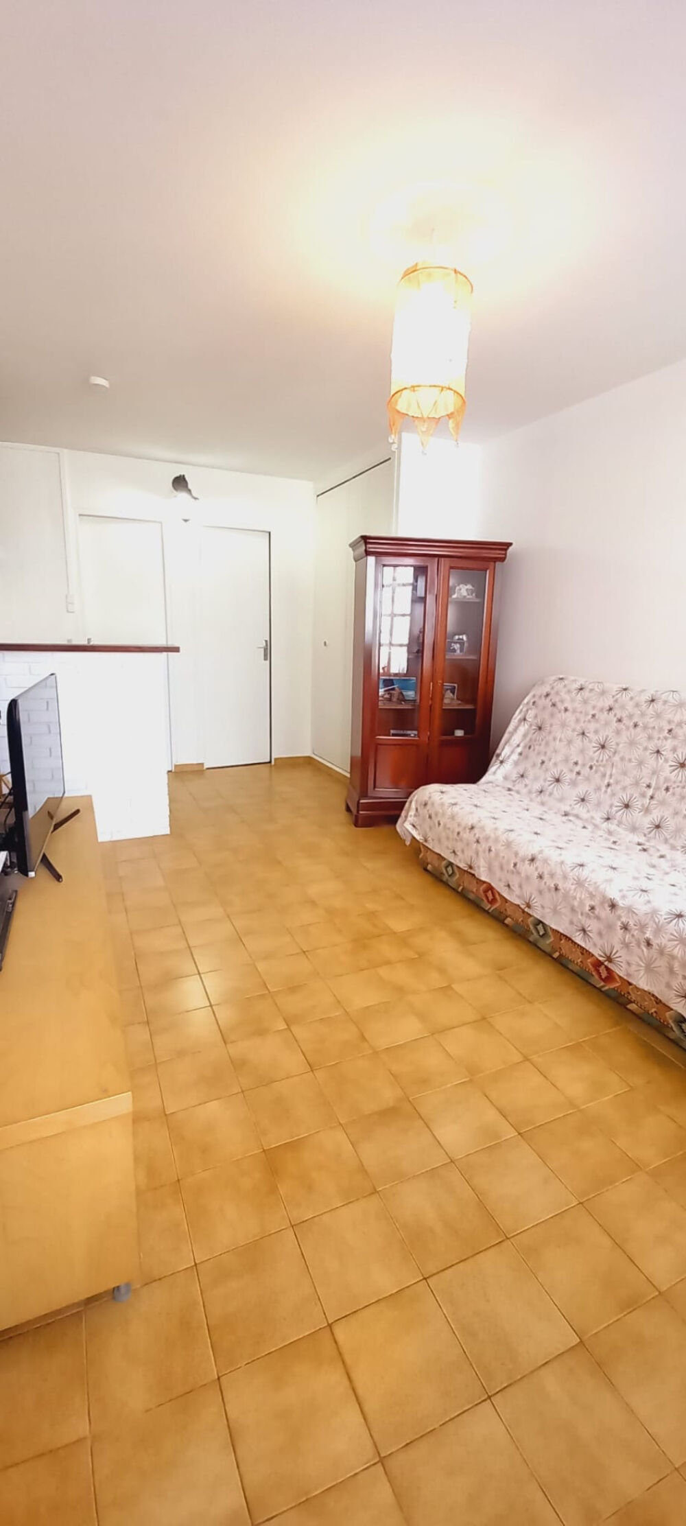 VILLABE - 91 - STUDIO 24 M2 - 5 MIN DU RER - IDEAL INVESTISSEUR