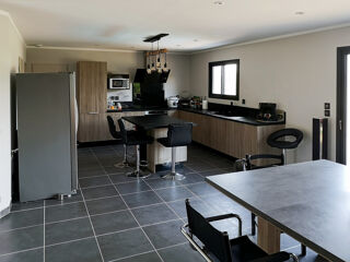  Maison  vendre 7 pices 134 m