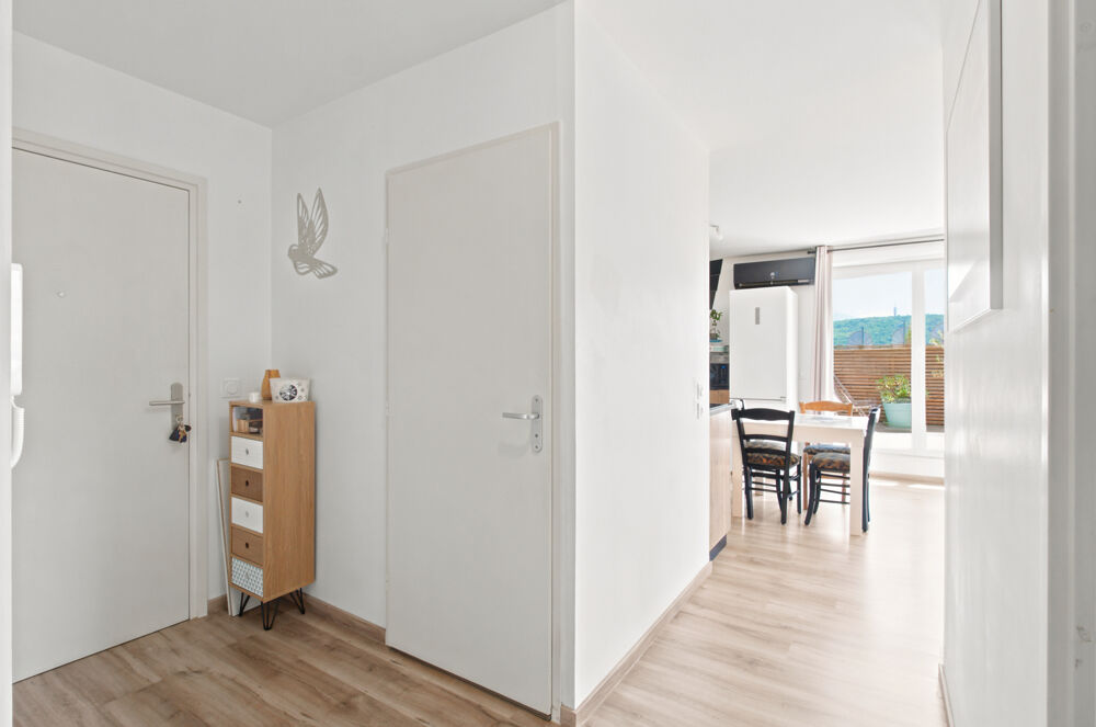 Isère (38) - A Vendre ÉCHIROLLES - Appartement T3 64 m2 - Terrasse 19m2 - Garage - Construction 2019