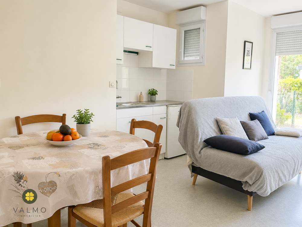 DEPT Yvelines (78) Flins sur Seine Studio 32M2 rez de jardin + cave + parking