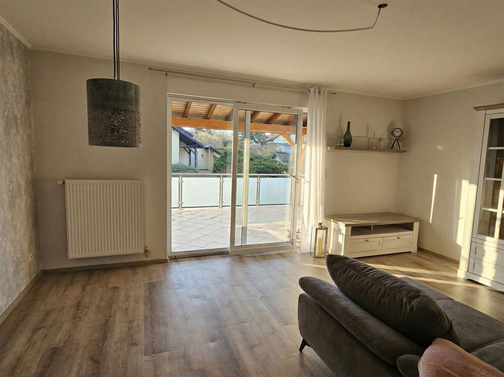 Superbe appartement F3 à 0eting - belle terrasse ensoleillée.