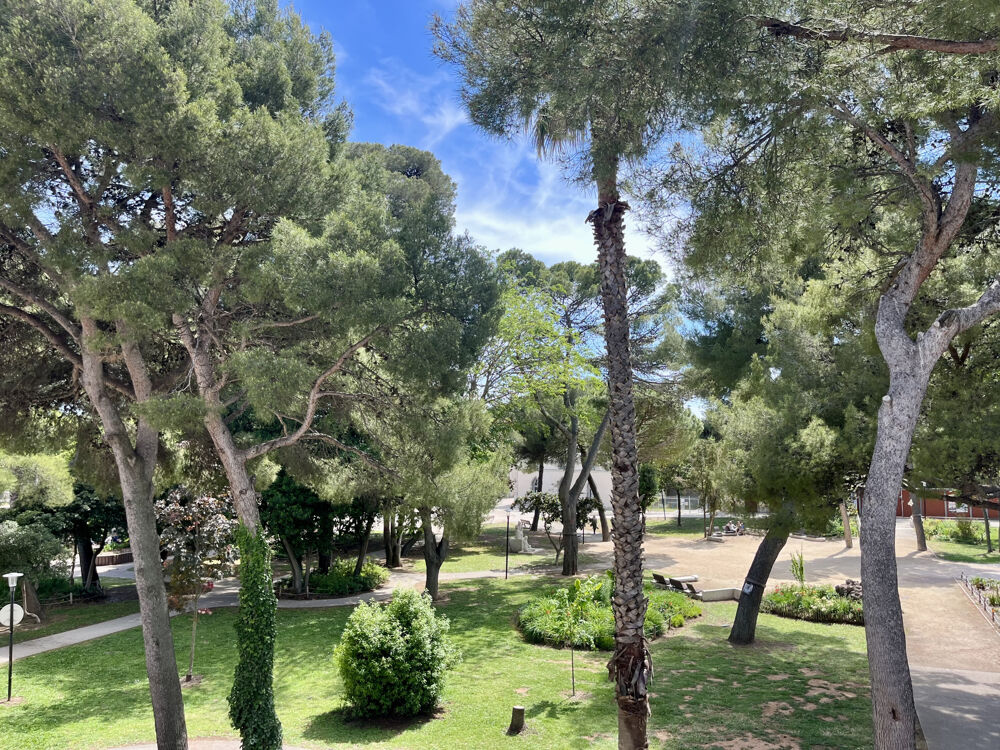 Vente Appartement T 4 traversant entierement refait à neuf ballaruc les bains exterieur et possibilite garage Balaruc les bains