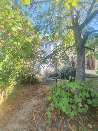  Maison � vendre 8 pi�ces 250 m�