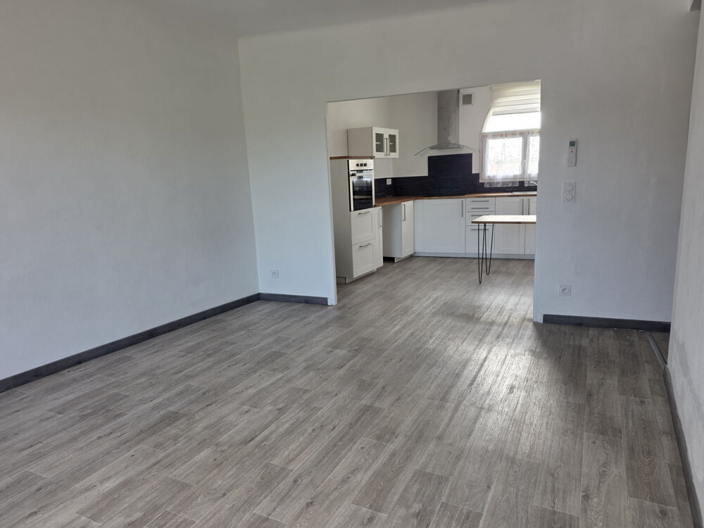maison de village rénovée 85 m2 3 chambres Générac