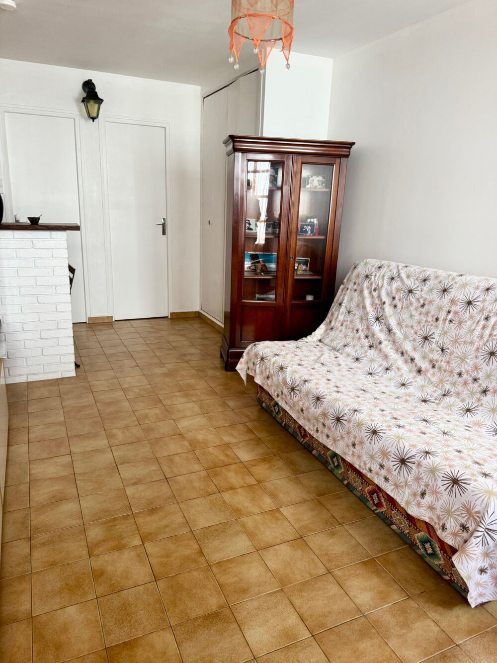 VILLABE - 91 - STUDIO 24 M2 - 5 MIN DU RER - IDEAL INVESTISSEUR