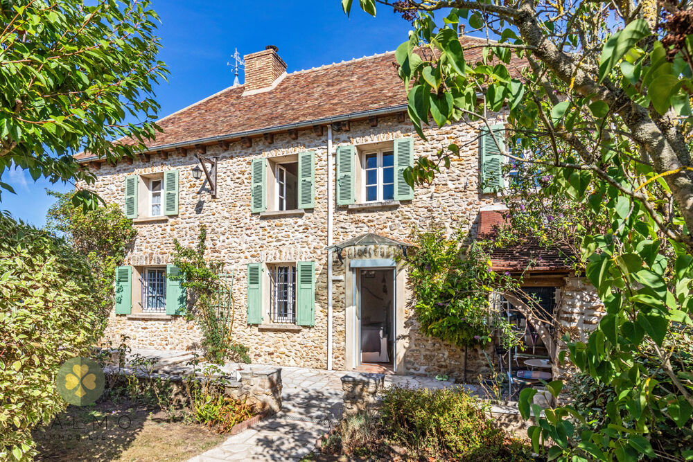 Gambais SUBLIME MAISON EN PIERRE AVEC DÉPENDANCES
