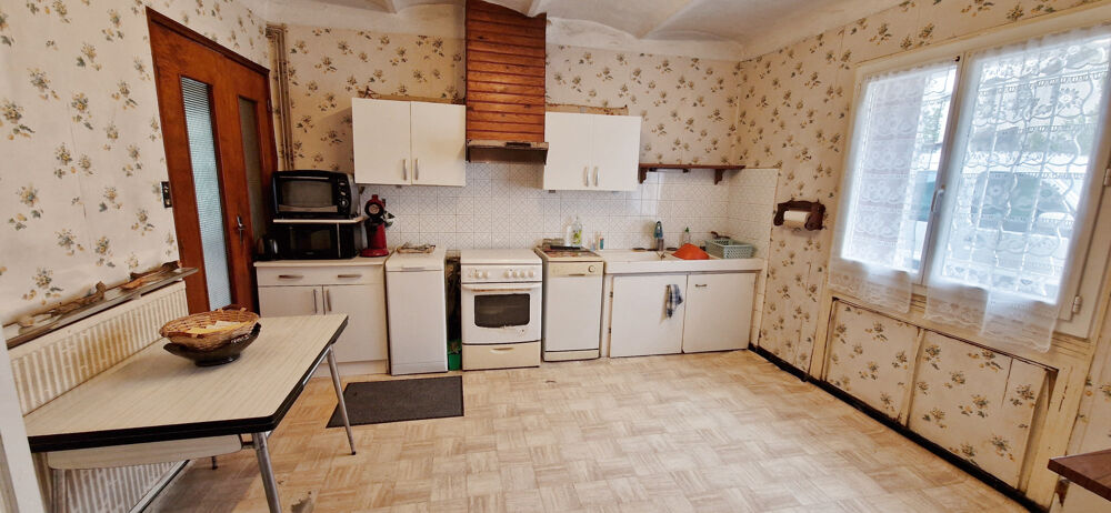 MAISON DE VILLAGE
